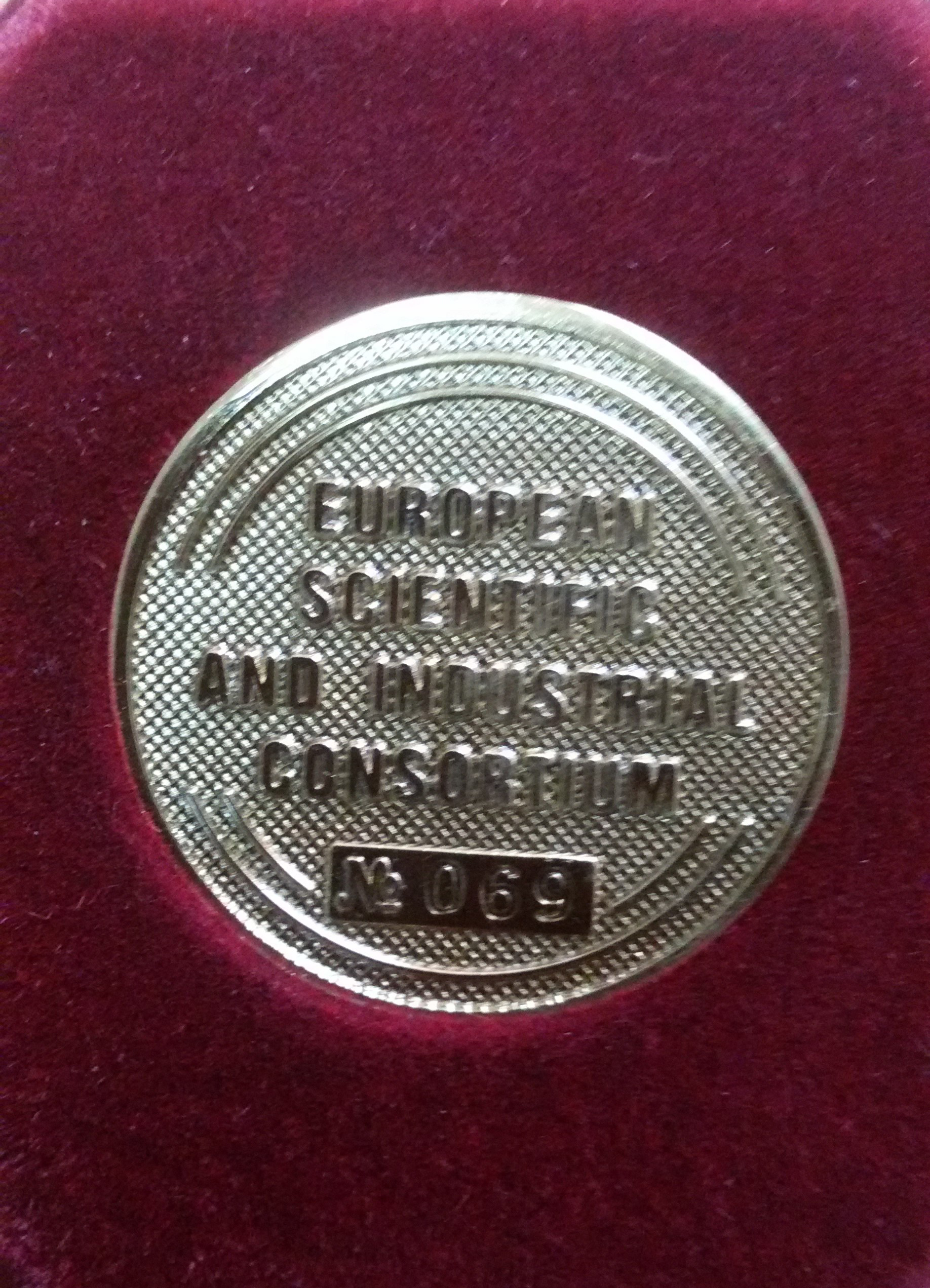 medal Paris 2